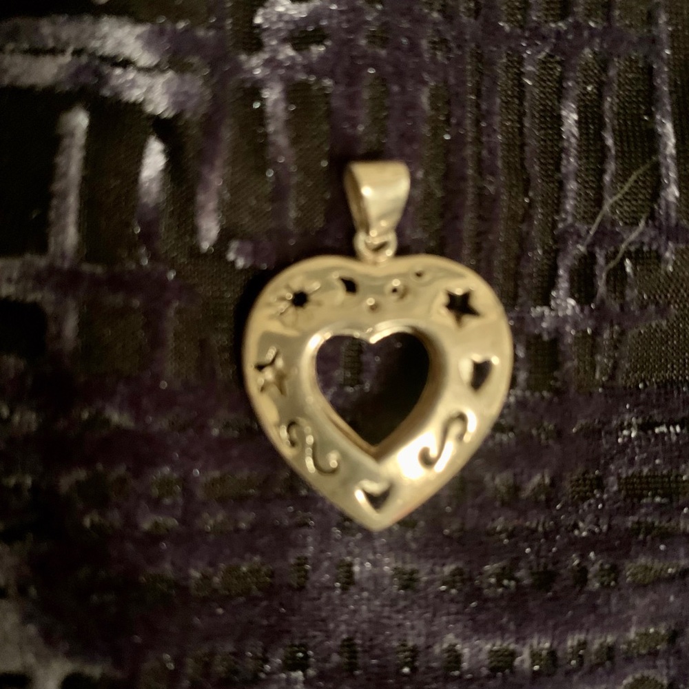 Silver Locket - Picture 2 of 6